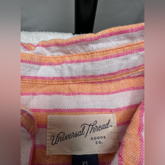 Universal Thread Women Size XS Long Sleeve Collared Striped Button Up Shirt - Picture 5 of 7